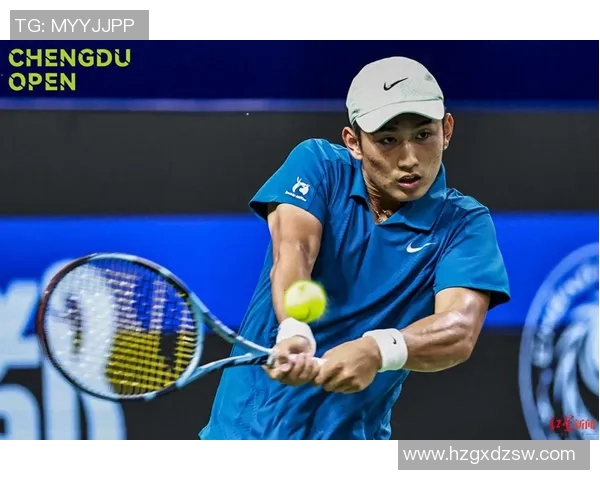 成都网球队的耐力揭秘：网球运动中的坚持与拼搏精神