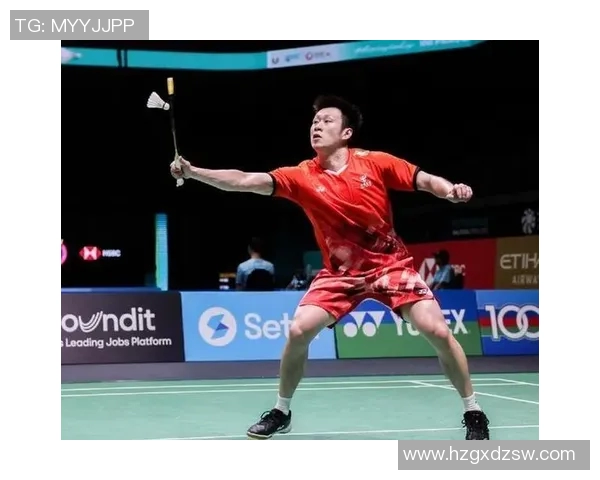 聚焦羽毛球技术提升深圳羽毛球队的训练与战术探讨