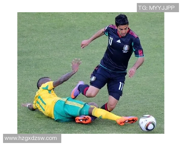 足球与篮球明星同台竞技谁能赢得观众的心与掌声